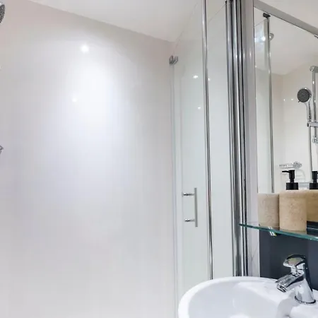 Appartement For Students Only - Tribeka In