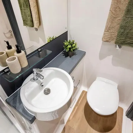 Appartement For Students Only - Tribeka In